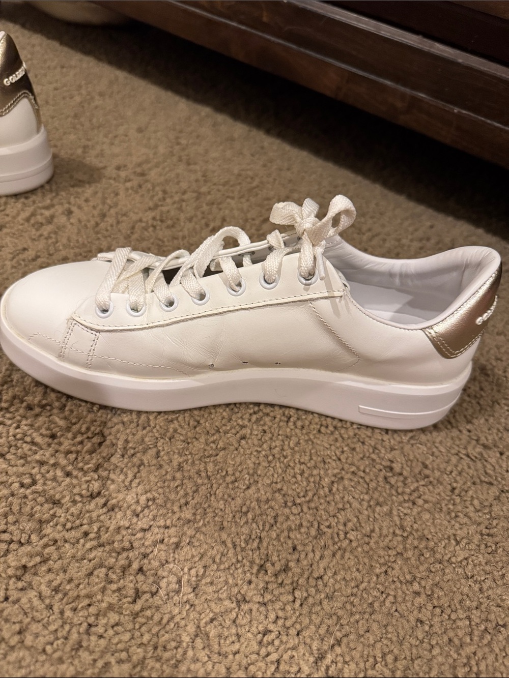 Golden Goose Women's White Low-Top Lace-Up Sneakers - Pure Star - gold back - Picture 5 of 8